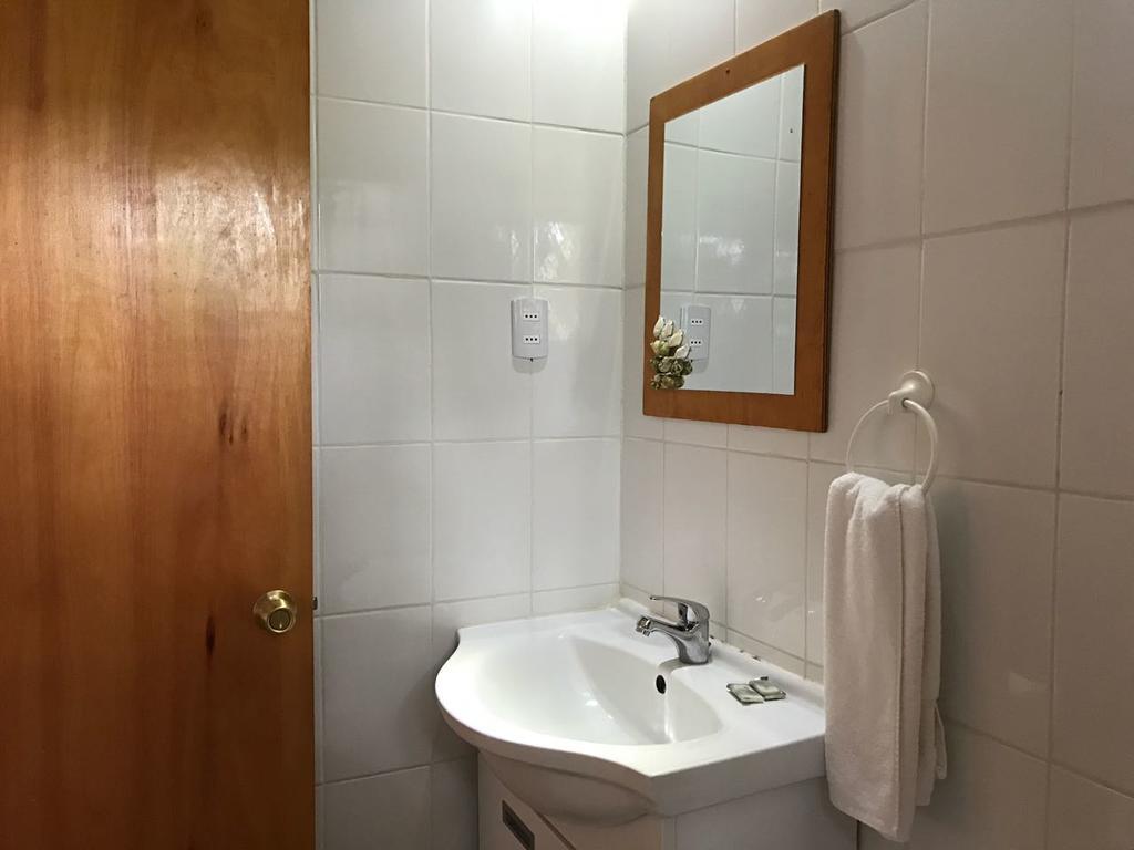 Mangai Rapa Nui Hotel Hanga Roa Szoba fotó